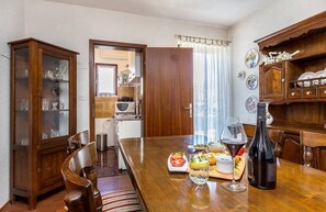 Dining - House Ermanna (73562-K1) - Pula (Pula)