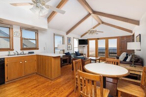 Interior - Newly available 7BR/4.5BA oceanfront home! Perfect for families or groups with 2 (Folly Beach)