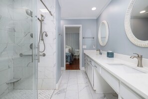 Hair dryer - Newly available 7BR/4.5BA oceanfront home! Perfect for families or groups with 2 (Folly Beach)