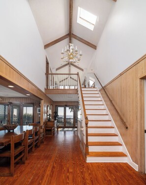 Interior - Newly available 7BR/4.5BA oceanfront home! Perfect for families or groups with 2 (Folly Beach)