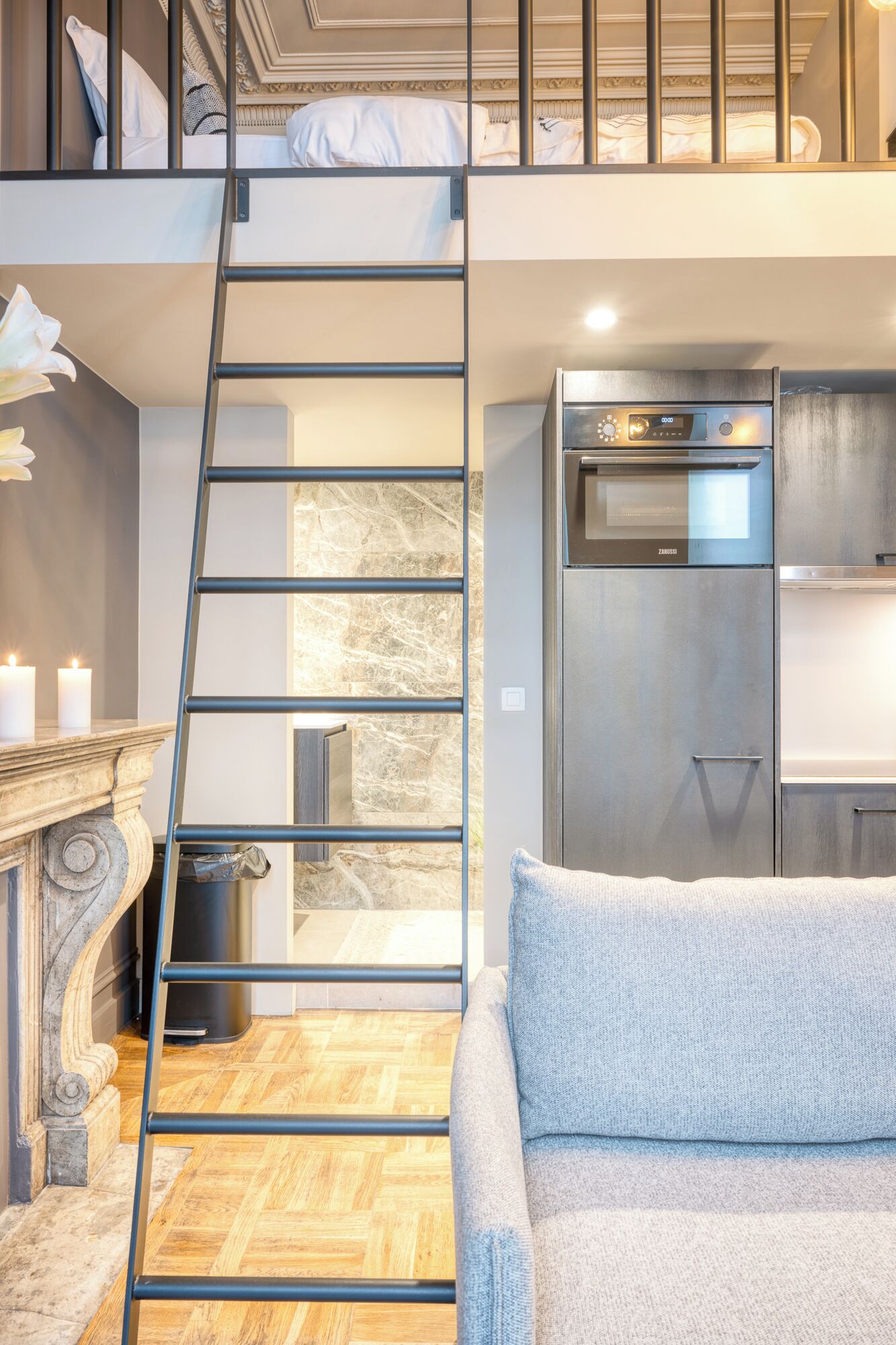 Studio Suite, Mezzanine | Laptop workspace, blackout curtains, iron/ironing board, free WiFi