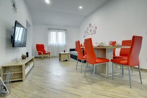 Dining - House Mareti (73652-K1) - Liznjan (Liznjan)