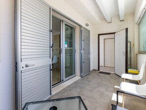 Interior - Flaches Meer by Interhome (Punta Secca)