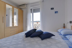 1 間睡房、上網、床單