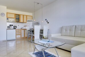 Interior - Apartment Frlan (73673-A1) - Liznjan (Liznjan)