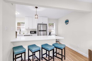 Vibe | Private kitchen - Porter Condos (Ocean Springs)