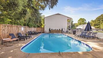 Seasonal outdoor pool