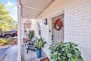 Vibe | Terrace/patio