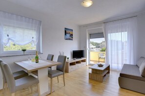 TV - Apartments Robert (73676-A4) - Medulin (Medulin)