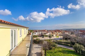 Exterior - Apartments Ivonne (73714-A1) - Liznjan (Liznjan)