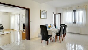 Dining - House Lorena (73747-K1) - Premantura (Premantura)