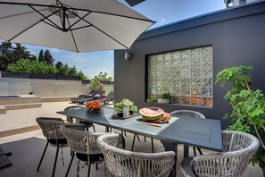 Outdoor dining - House Zoya (73748-K1) - Liznjan (Liznjan)
