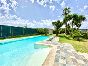Pool - Wunderschöne Villa Oasi della Pace, mit privatem Pool, WLAN und Grillplatz by Interhome (Partinico)