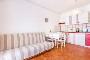 Interior - Apartments Dragica (73779-A2) - Valbandon (Valbandon)