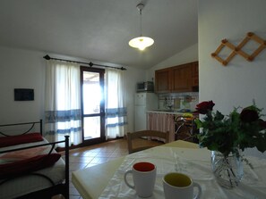Dining - Haus in Torre Dei Corsari mit Privatparkplatz by Interhome (Torre dei Corsari)