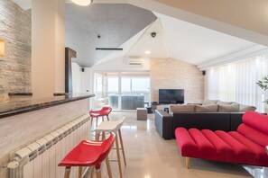 Interior - Villa Istrakamen (73847-K1) - Pula (Pula)