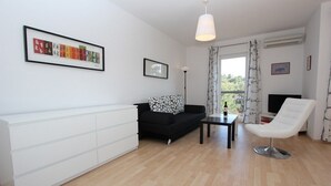 TV - Apartments Vedrana (73881-A2) - Premantura (Premantura)