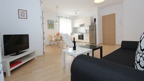 TV - Apartments Vedrana (73881-A2) - Premantura (Premantura)