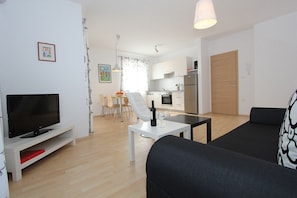 TV - Apartments Vedrana (73881-A2) - Premantura (Premantura)