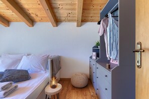 2 bedrooms, Internet, bed sheets - House Ana (73882-K1) - Rovinj (Rovinj)