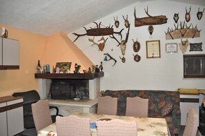 Dining - House Monte Maggiore (73885-K1) - Pazin (Pazin)