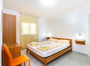 4 chambres, accès Internet, draps fournis