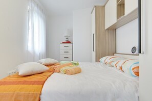 1 bedroom, Internet, bed sheets - Apartments Elviana (73916-A1) - Pula (Pula)