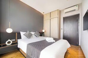 Egyptian cotton sheets, premium bedding, down duvets - Vertex Luxstay Zenity Dmension Residence (Cau Ong Lanh)