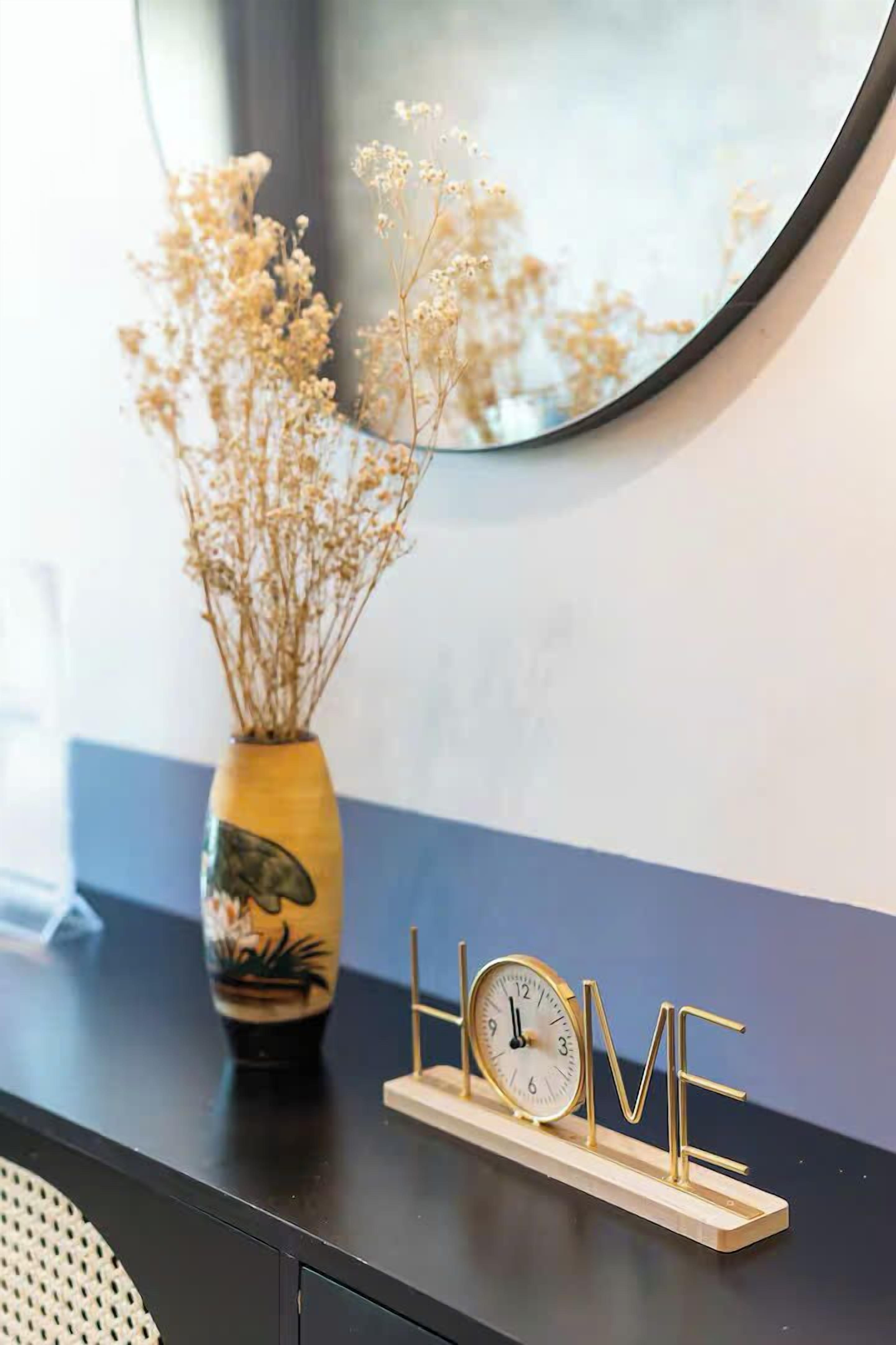 Basic-rum - 1 sovrum - tillgång till Club Lounge - utsikt mot staden | Egyptiska bomullslakan, sängtillbehör av högsta kvalitet och duntäcken