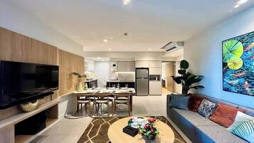 Egyptian cotton sheets, premium bedding, down comforters