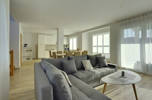 House Bellissima (73918-K1) - Vodnjan