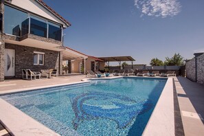 Pool - Villa Danijela (73926-K1) - Fazana (Fazana)