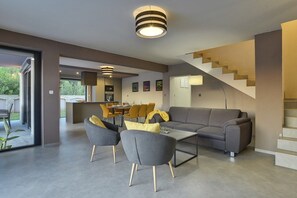 Interior - Villa Nika (73945-K1) - Valbandon (Valbandon)