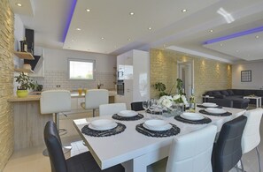 Dining - Villa Zeus (73952-K1) - Pula (Pula)