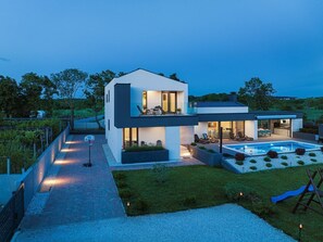 Exterior - Villa Linea (74024-K1) - Valbandon (Valbandon)