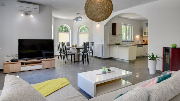 TV - Villa Filleona (74025-K1) - Labin (Labin)