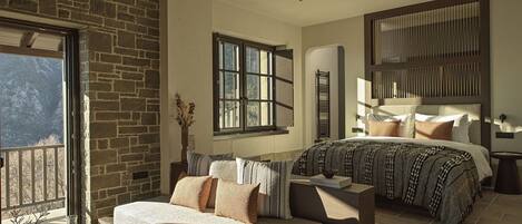 1 bedroom, desk, free WiFi, bed sheets