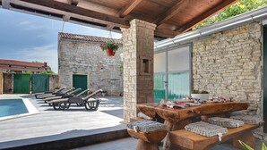 Outdoor dining - Villa Micol (74066-K1) - Vodnjan (Vodnjan)
