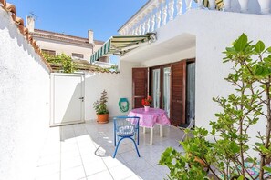 Outdoor dining - Apartment Mila (74139-A1) - Pula (Pula)