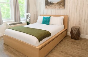 Apartment, Beach View | Iron/ironing board, free WiFi - Miami Beach 1 bedroom Beachside Comfort  (Miami Beach)