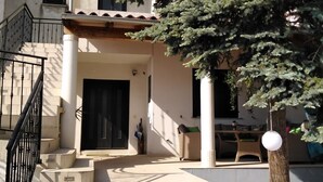 Exterior detail - Apartments Orbanin (74194-A3) - Pula (Pula)