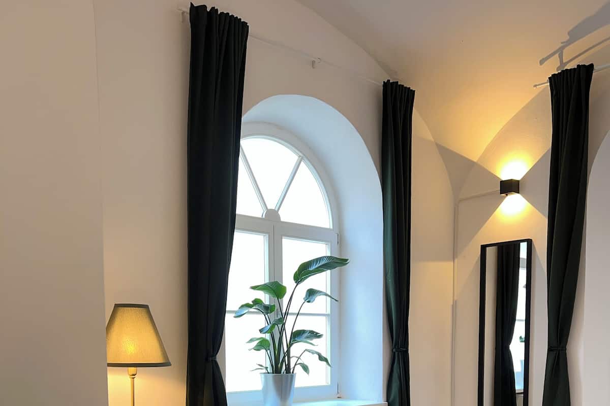 Standard Double Room, City View | Desk, soundproofing, free WiFi