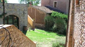 Enceinte de lâhĂ©bergement