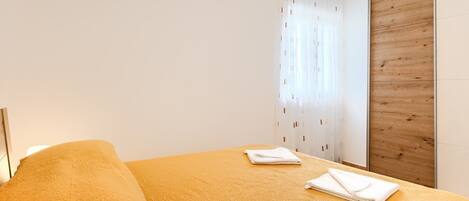 1 bedroom, Internet, bed sheets