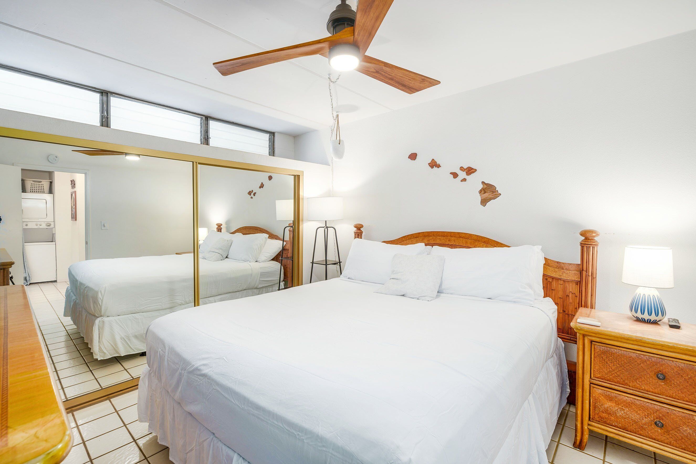 Huoneisto, 1 suuri parisänky ja vuodesohva, parveke, valtamerinäköala (Kihei Akahi C-608) | 1 makuuhuone, yksilöllisesti sisustettu, yksilöllisesti kalustettu