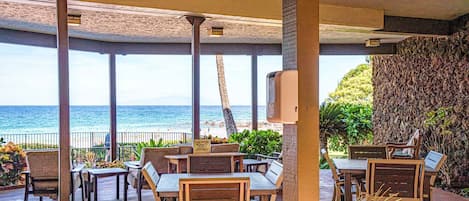 Condo, Multiple Beds, Lanai, Ocean View (Hale Hui Kai 106) | Outdoor dining