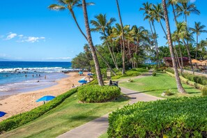Beach nearby - Wailea Elua 805 - 3-bedroom Ocean View Luxury Condo in the Heart of Wailea, Maui (Kihei)