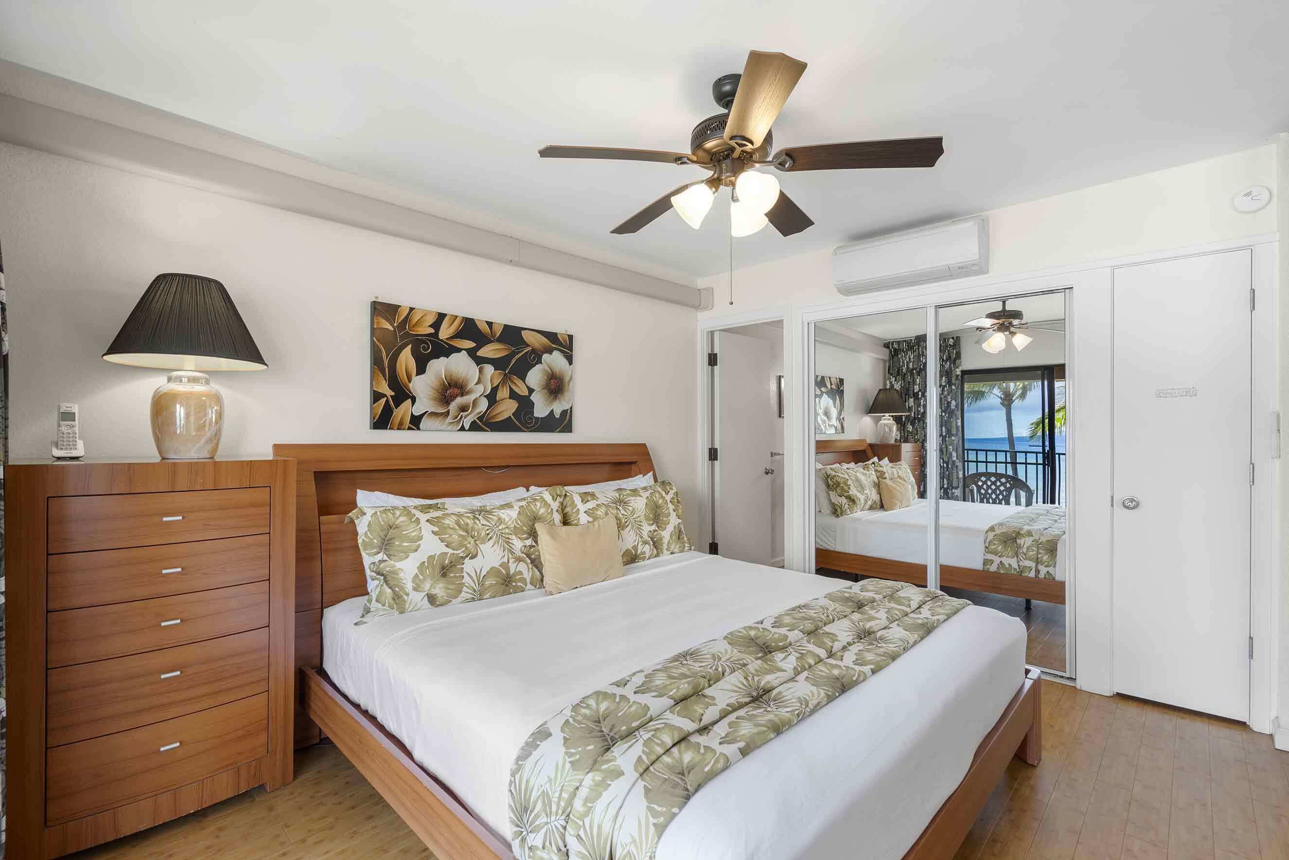 2 bedrooms, individually decorated, individually furnished, bed sheets