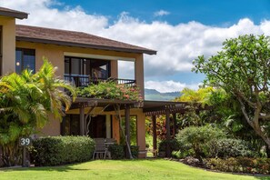 Exterior - Discover Wailea Ekahi 39E - Breathtaking Ocean Views, Renovated, Wi-fi, Split AC (Kihei)