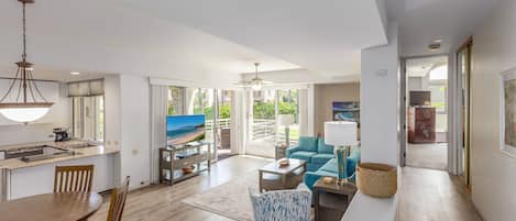 Condo, 1 King Bed with Sofa bed, Balcony, Ocean View (The Palms at Wailea 702) | Interior